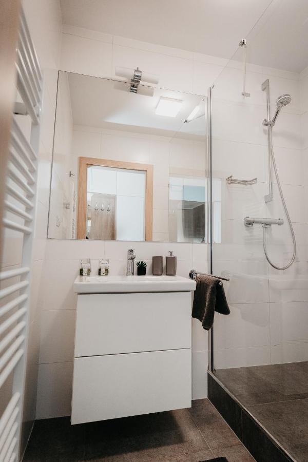 Old Town City Center Apartment 2 - Private Parking Included 코시체 외부 사진