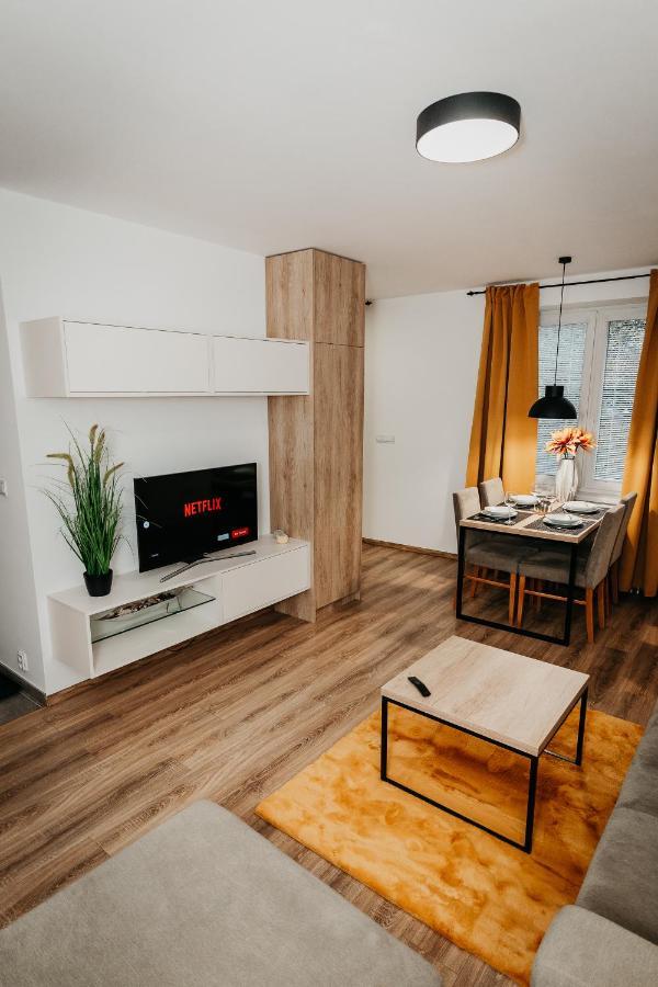Old Town City Center Apartment 2 - Private Parking Included 코시체 외부 사진