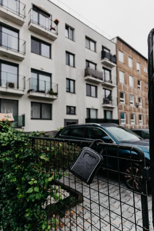 Old Town City Center Apartment 2 - Private Parking Included 코시체 외부 사진