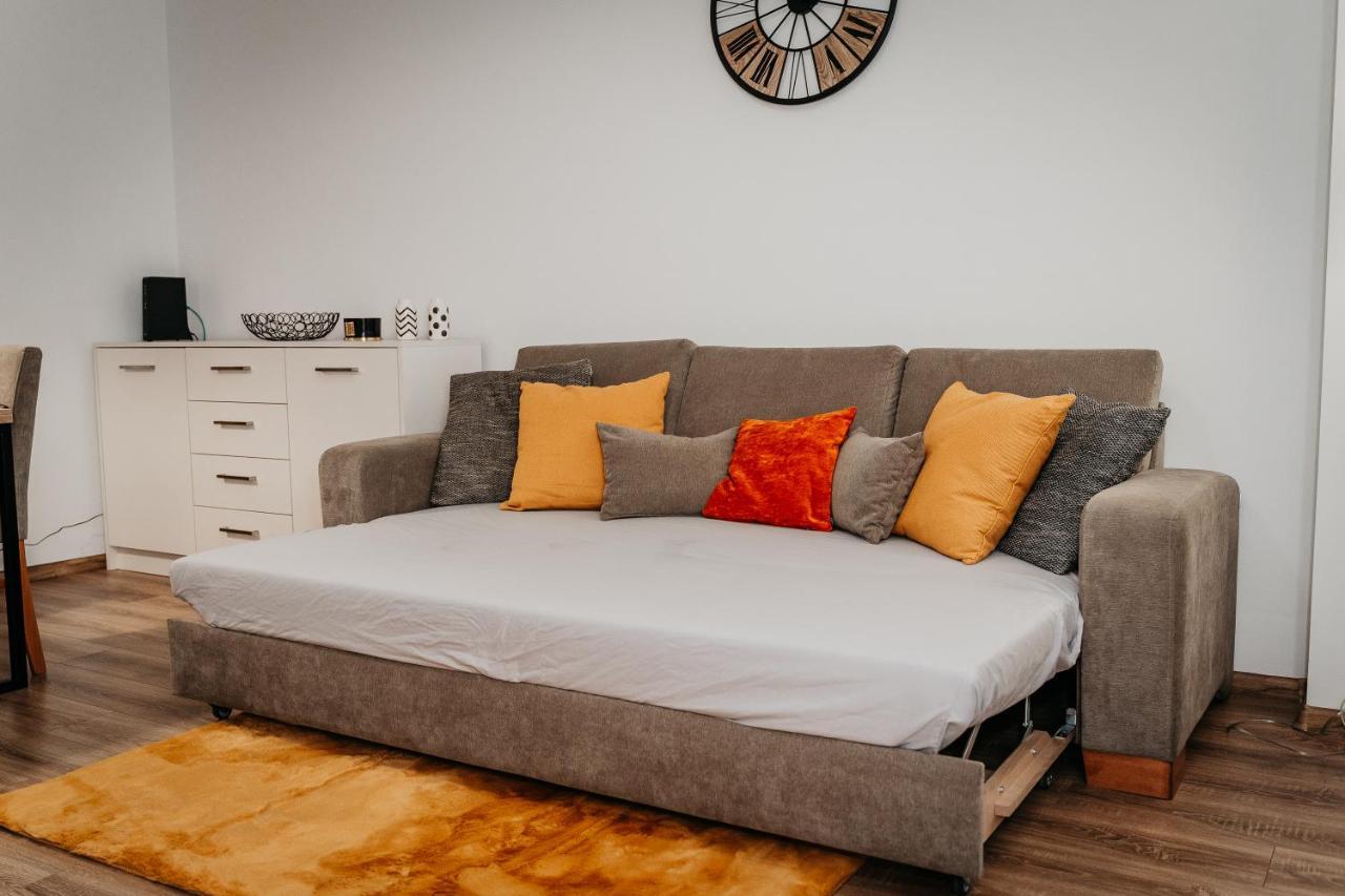 Old Town City Center Apartment 2 - Private Parking Included 코시체 외부 사진