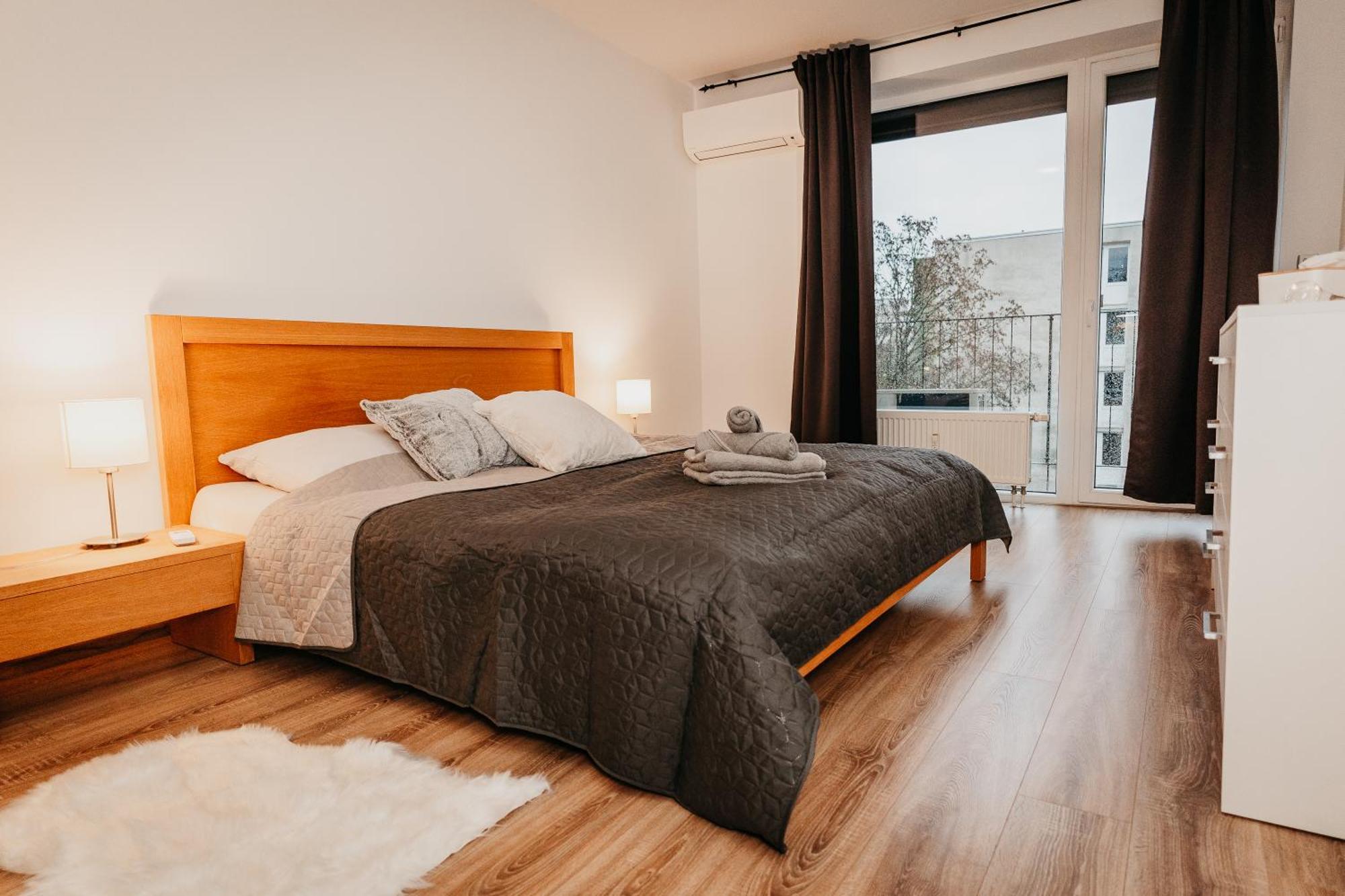 Old Town City Center Apartment 2 - Private Parking Included 코시체 외부 사진